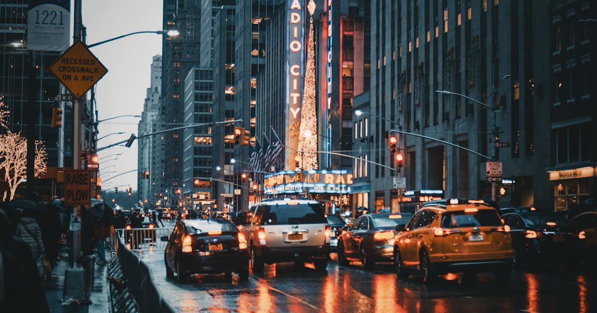 Hidroizolații București — Servicii Profesionale | EVO Construct